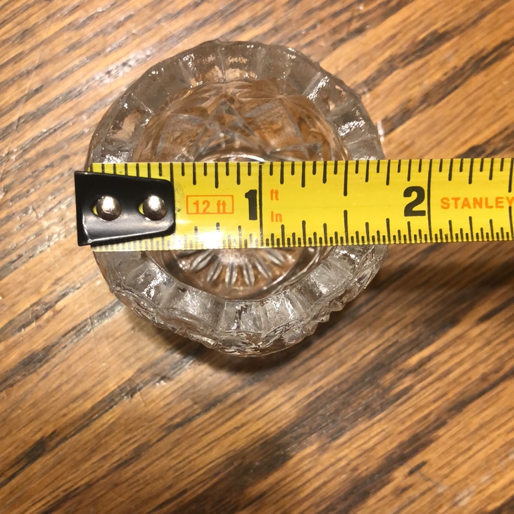 Crystal salt cellar or jewelry dish perfect cond - Picture 7 of 8